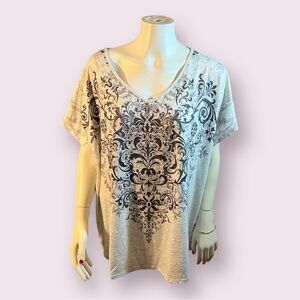 Leebe NWT Women’s Perfect V-Neck Printed T-Shirt Size 3X Grey & Purple